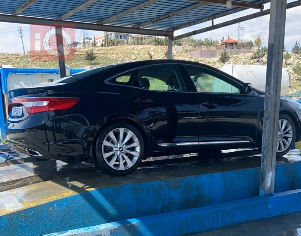 Hyundai Azera
